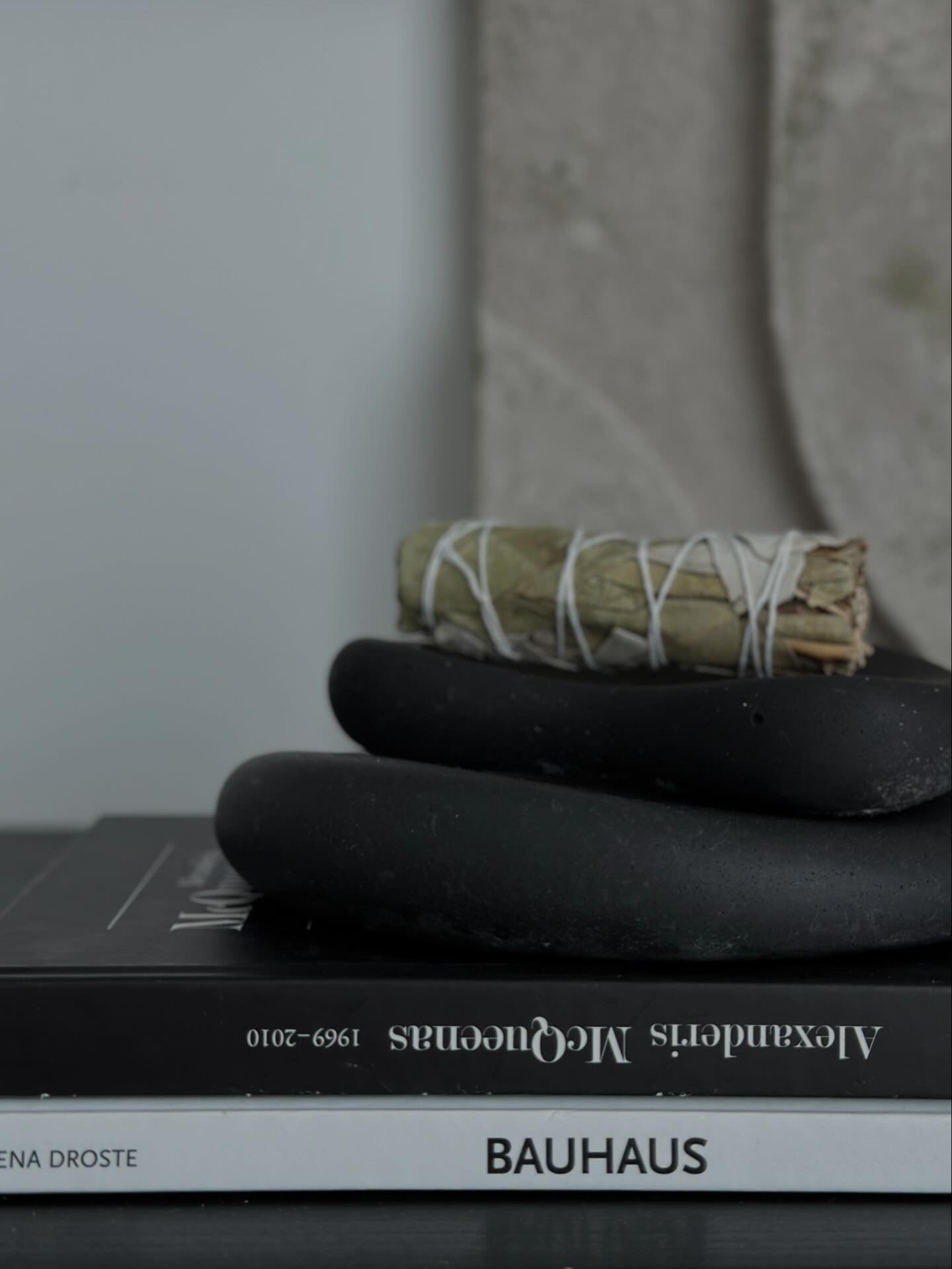 Betoninis padėklas Rokku – rankų darbo, mi.ni.mali
