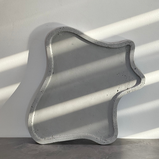 betoninis padėklas // bala.