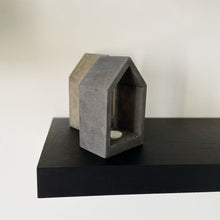 Įkelti vaizdą į galerijos rodinį, namelis // žvakidė
